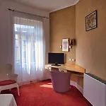 De Paris 2*
