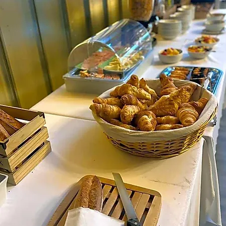 Ξενοδοχείο De Paris