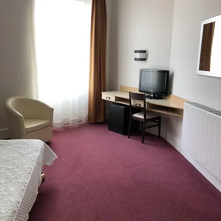 Hotel De Paris