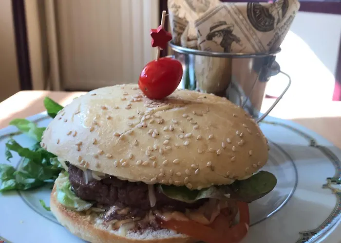 Hotell De Paris Châtel-Guyon